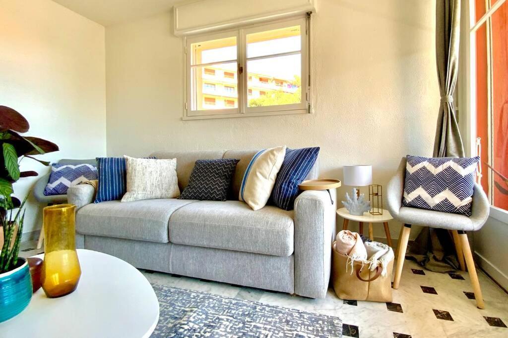 Superbe 4 Couchages Avec Terrasse - Clim - 50M De La Mer Saint-Raphaël エクステリア 写真